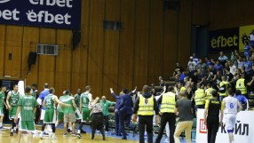 Доиграват утре 