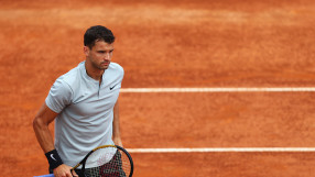 Гришо настройва бекхенда си за сезона на клей (ВИДЕО)