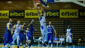 Една победа дели 