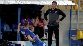 С първото си докосване Божинов прати 