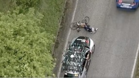 Извадиха отбор от Джирото заради прегазен съперник (ВИДЕО)