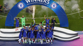 Запорираха сметките на 