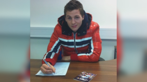 Футболист на мистериозния Джо Диксън: Не съм имал проблеми със заплатата