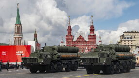 Собственикът на военен завод в Русия, който се самозапали на Червения площад, проговори за първи път