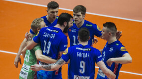 Соколов изведе 