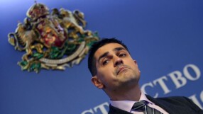 Министър Василев отне лиценза на автомобилната федерация