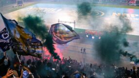 Неапол гори! (ВИДЕО)