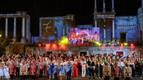 Григор Димитров вдъхновява деца за 