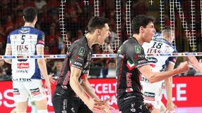 Николов - Казийски 2:2 за титлата в Италия 