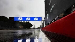 Порои отмениха старт от Формула 1 (ВИДЕО)