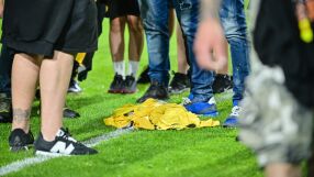 Бултраси съблякоха играчите на Ботев след поредната издънка (СНИМКИ)