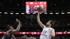 Реал удари Барселона и застава на пътя на Везенков