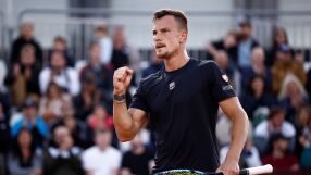 „Крещи като кучка“ (ВИДЕО)