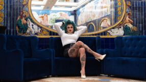 Скандал с транссексуален и олимпийския огън