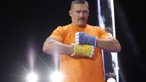 Олександър Усик