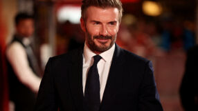 В опит да увеличи продажбите: AliExpress привлече Дейвид Бекъм за рекламно лице (ВИДЕО)