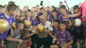 Христо Стоичков донесе 