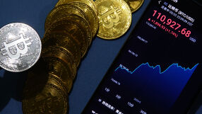 Биткойн може да надмине 160 000 долара до края на годината