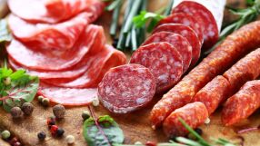 Животни, умрели от антракс, са били преработени в колбаси