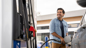 Колко гориво е най-добре да има в резервоара на колата?