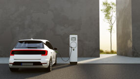 Tesla ще промени дръжките на вратите си след сигнали за заклещени пътници