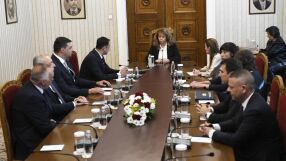 Йотова: От вас ще зависи всичко оттук нататък. "Прогресивна България": Ще бъдем експедитивни 