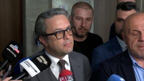 Тома Биков: Новите правила рискуват да превърнат парламента в гумен печат на Радев