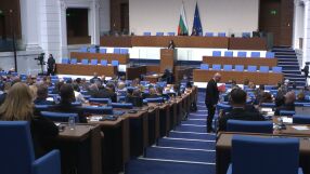 Втори ден раздор за правилника: Сблъсък и днес между опозиция и мнозинство за работата на парламента 