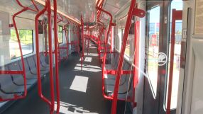 Пуснаха новите влакове в метрото, вижте ги 