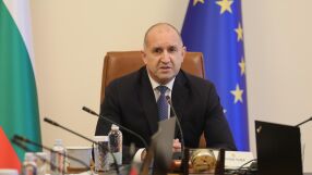 Радев: Нямаме положителен отговор за визите от САЩ, военните им самолети могат да останат до края на юни