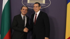 Кабинетът обмисля дали да има конкурс за строител на 7-ми блок