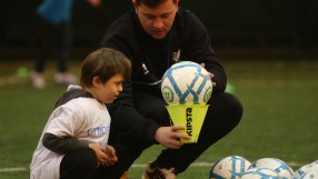 Ливърпул и УНИЦЕФ помагат на български деца