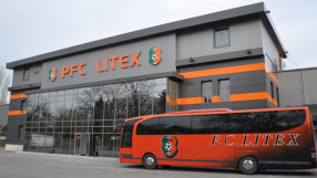 Литекс спря своите играчи от националните отбори