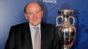 Жак Ламбер: Опасността е по улиците, не на стадионите