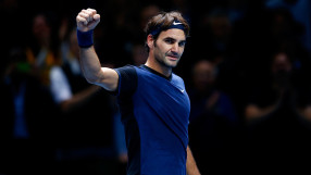 Федерер победи Джокович и се класира за полуфиналите на финалния Мастърс (ВИДЕО И ГАЛЕРИЯ)