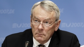 Дик Паунд смята, че Русия може да се справи с проблемите и да участва в Рио