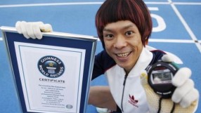 Падна рекордът в бягането на 4 крака (ВИДЕО)