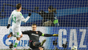 Смехотворен автогол и малшанс изхвърлиха ЦСКА Москва и Миланов от Шампионска лига (ВИДЕО)