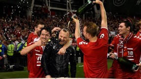 И датчаните съсипаха телевизионно студио (ВИДЕО и СНИМКИ)