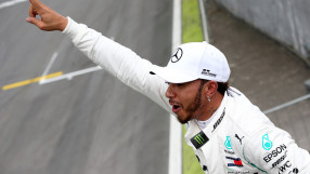 Хамилтън потегля пръв на 