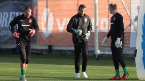 България остана без Пламен Илиев и Десподов