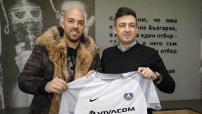 Николай Михайлов вече е футболист на 