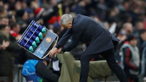 Моуриньо побесня при гола на Фелайни (ВИДЕО)