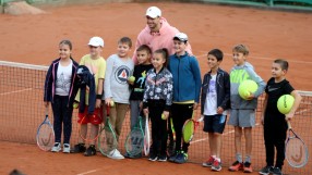 Стихотворение и четирилистна детелина за Гришо в Хасково (ВИДЕО)