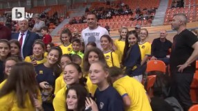 Кобрата усети атмосферата в 