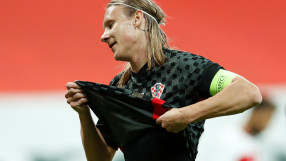 Как заразеният с COVID-19 Домагой Вида игра 45 минути срещу Турция?