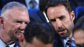 След расистки коментар: Шефът на английския футбол напусна и ФИФА