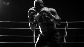 Майк Тайсън се похвали със страхотнo тяло (СНИМКИ)