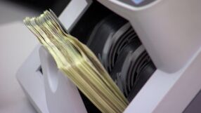 Домакинствата изтеглиха 1 млрд. евро нови кредити. БНБ вижда риск от прегряване