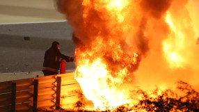 Ужасяваща катастрофа с Грожан прекъсна Гран при на Бахрейн 